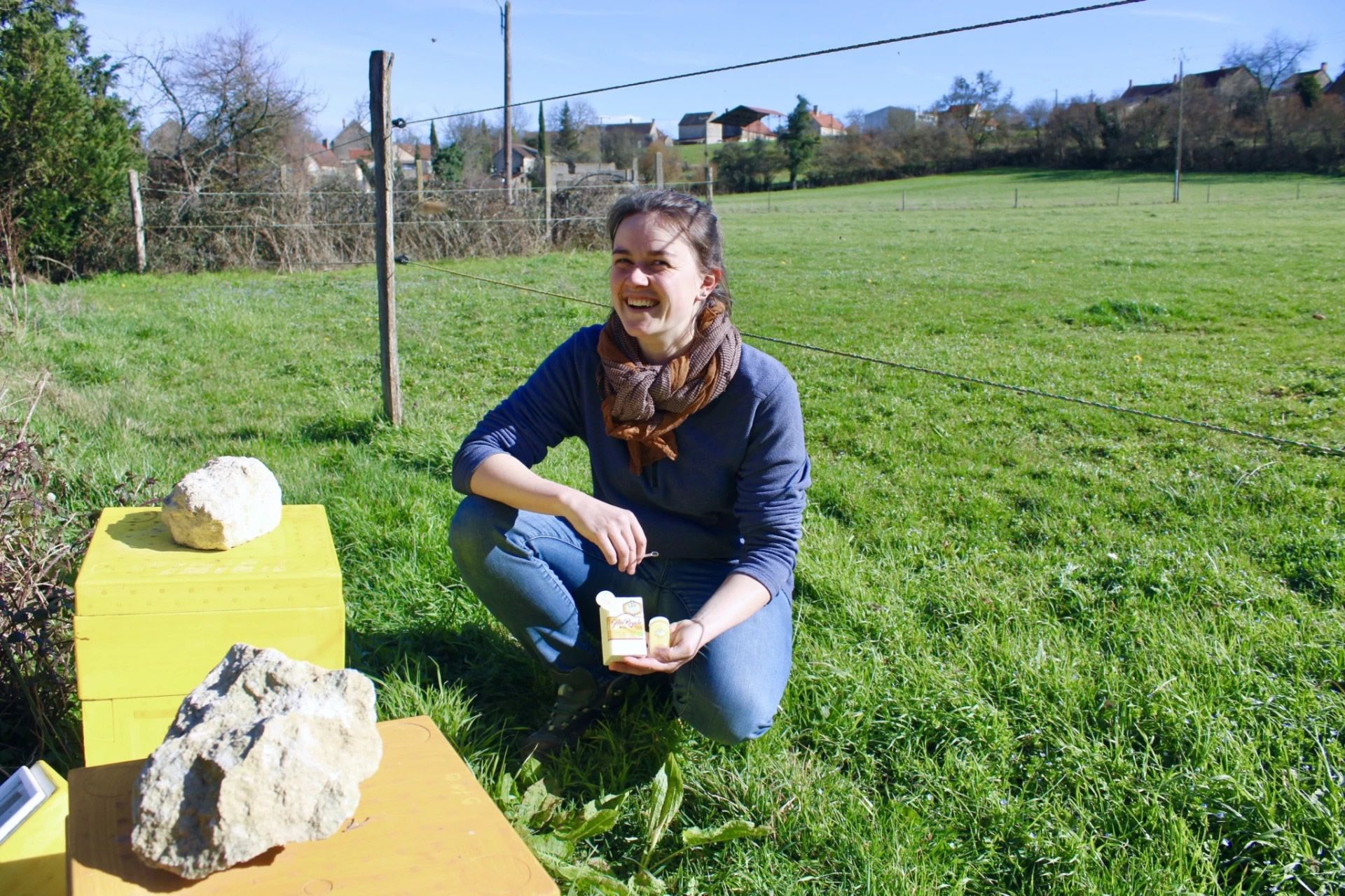 <p>Toutes les productions sont r&eacute;alis&eacute;es localement, dans le respect de l'environnement et du d&eacute;veloppement durable.</p>
