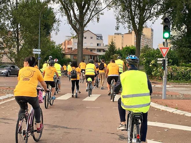 Circuler/Stationner à vélo à Chalons/Saône